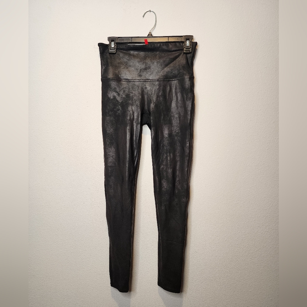 Spanx womens Faux Leather,black shine high waisted sculpting leggings Size Large